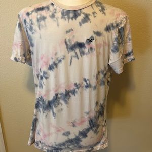 Hollister tshirt